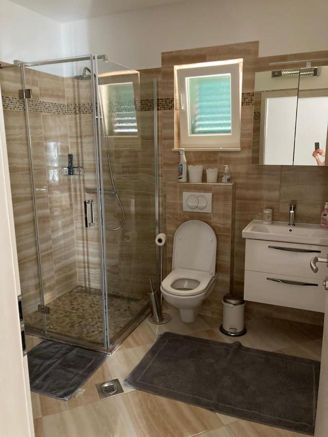 Modern Seeview Apartment Maslenica With Free Wifi, Free Parking, 300M From Beach Exterior photo