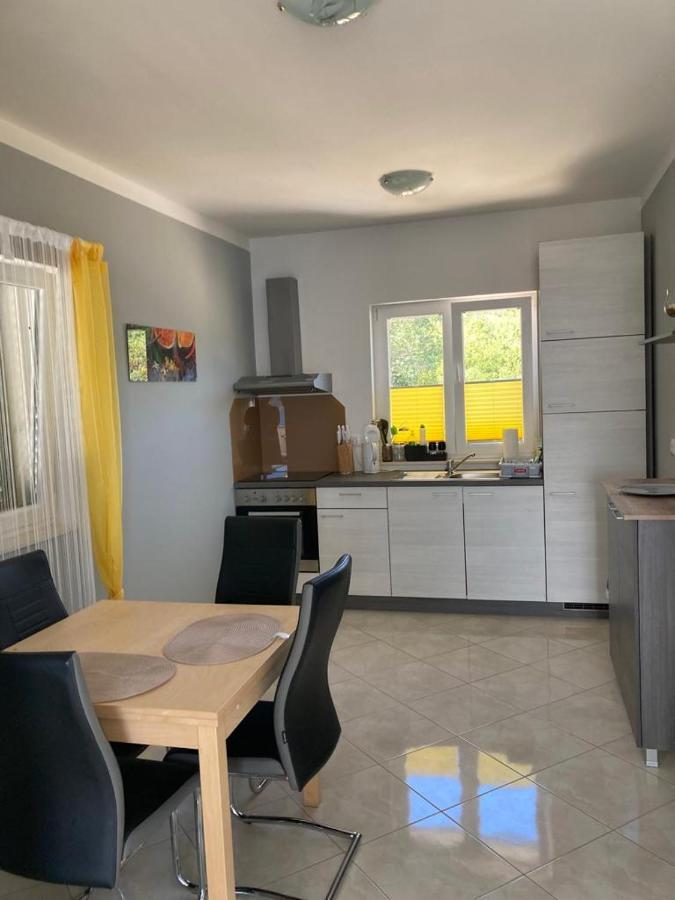 Modern Seeview Apartment Maslenica With Free Wifi, Free Parking, 300M From Beach Exterior photo
